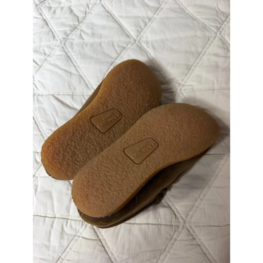 Clarks Wallabee Boot - Little Kid - Beeswax Size 10 Wide